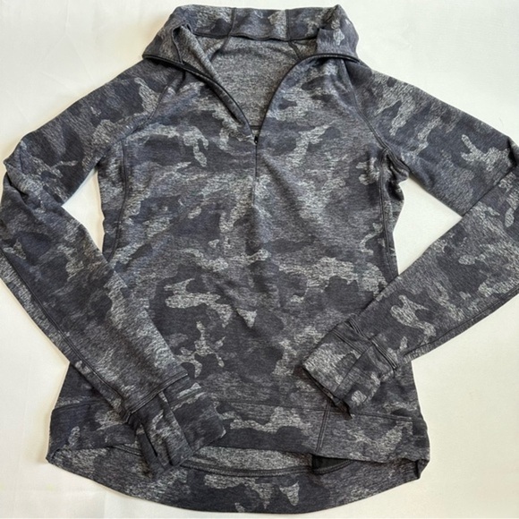 lululemon athletica Tops - 1158 - Lululemon Outrun the Elements 1/2 Zip Size 6
